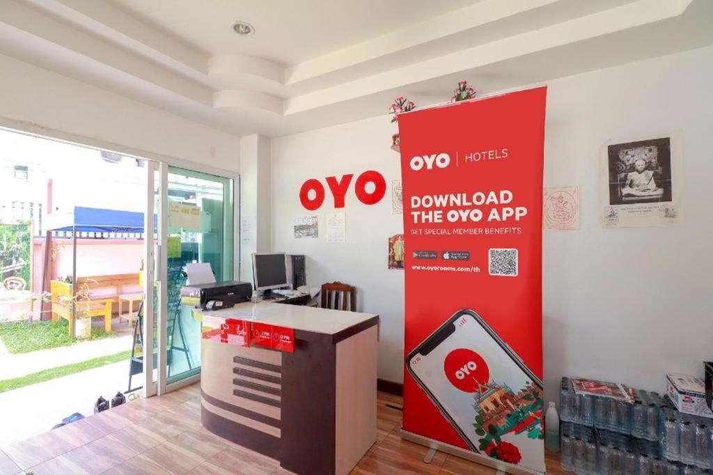 Oyo 799 Pudsadee Hotel Chiang Mai Exteriör bild
